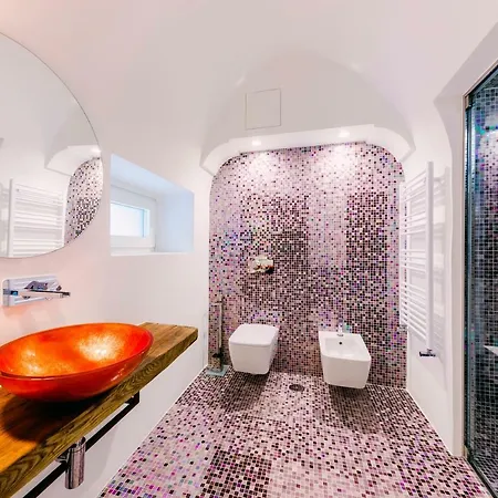 ベッド・アンド・ブレックファスト Maera 4*