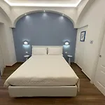 فندق مبيت وإفطار Maera 4*