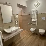 Maera 4*