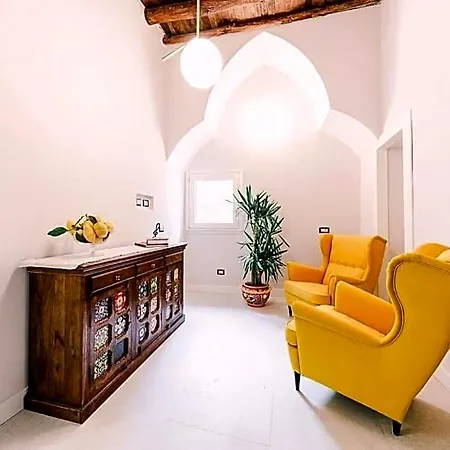 Maera Bed and breakfast 4*